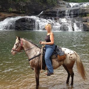 Meet your Posher, Jackie